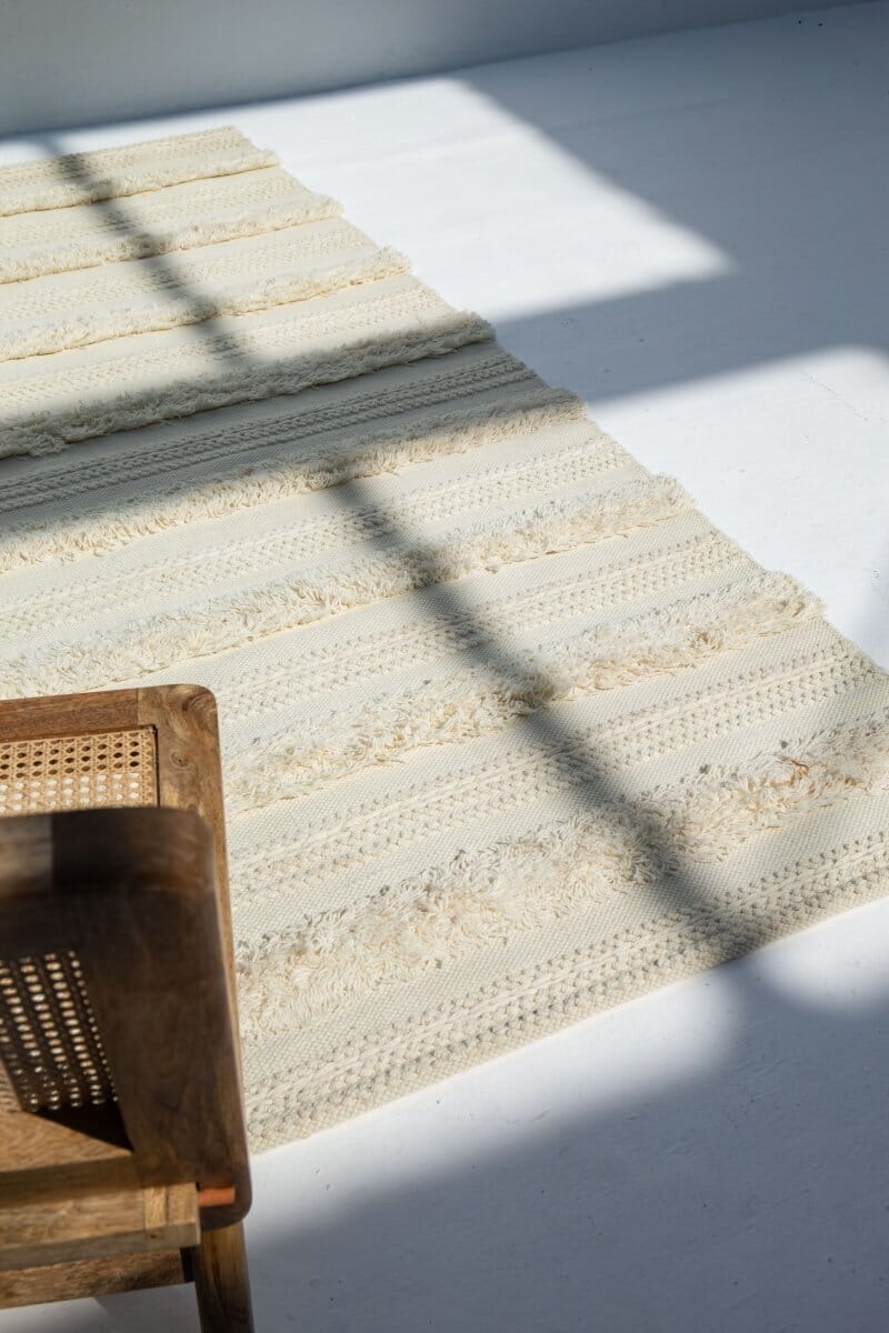 Creamy Fringes Wool Rug (2 Sizes)