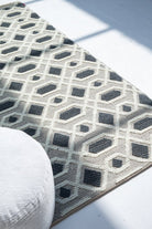 Modern Geometry - White & Dark Grey Woven Rug (2 Sizes)