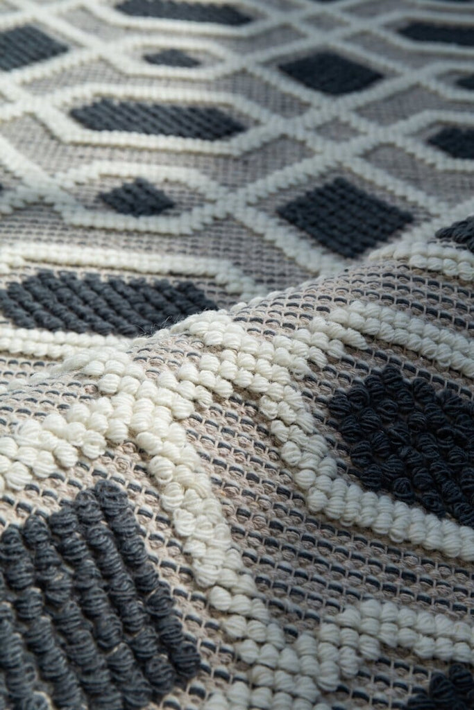 Modern Geometry - White & Dark Grey Woven Rug (2 Sizes)