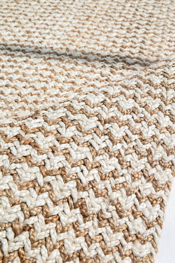 Bohemian Bliss - Crochet Jute Rug (200x300 CM)