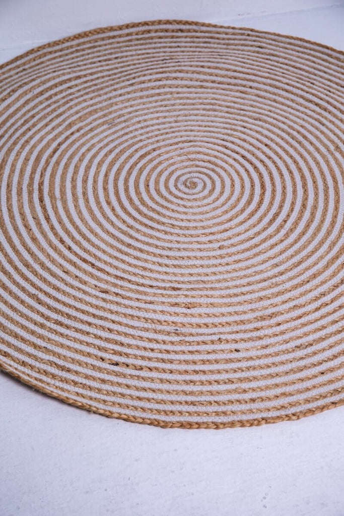 Ethereal Spiral - Natural & White Braided Rug (4 Sizes)