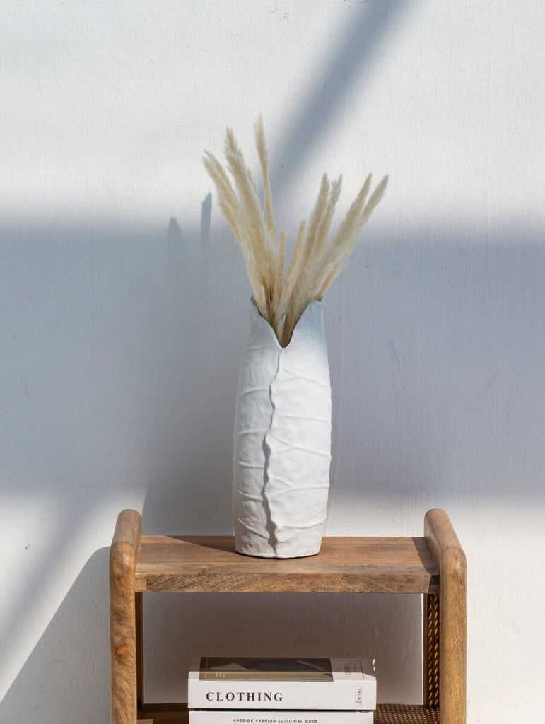 Leaf Shaped White Ceramic Vase (2 Sizes)