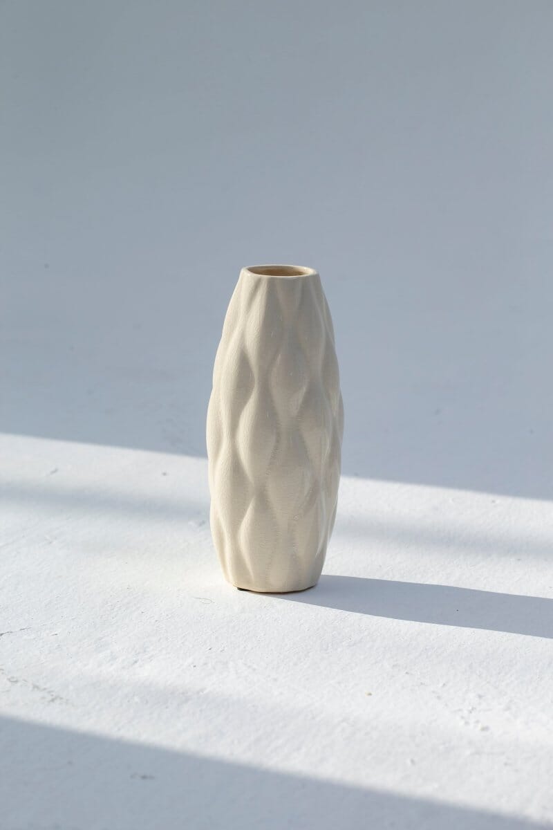 Geometric Light Beige Ceramaic Vase (2 Sizes) Homekode 