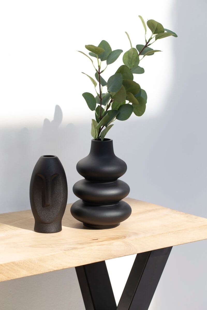 Black Ceramic Wavy Vase 