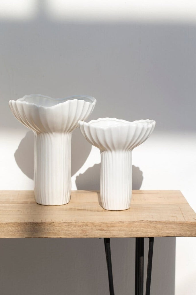Long Flower White Vase IBE02 