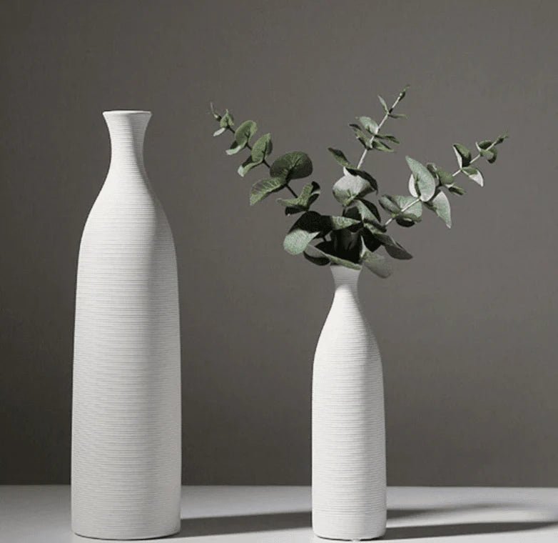 Long Nordic White Vase (4 Sizes)