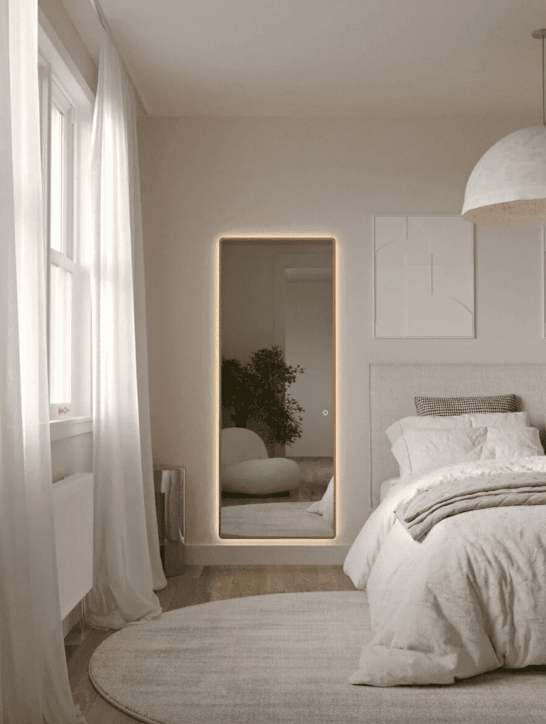 Backlit Rounded Corners Rectangular Gold Mirror (2 Sizes) Homekode 