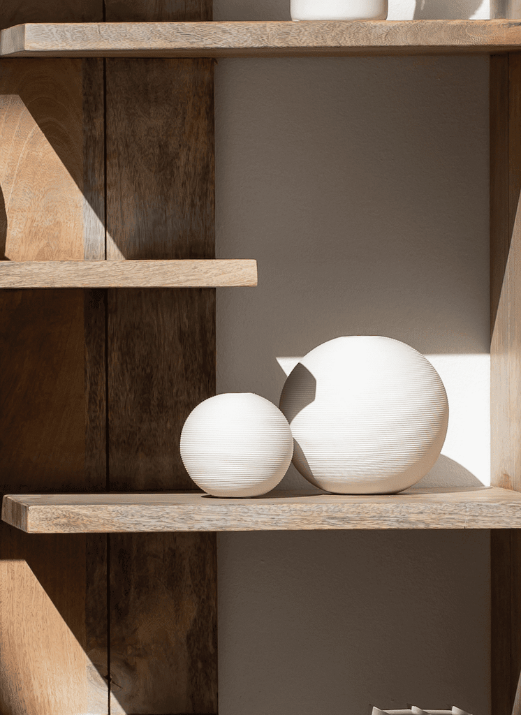 Round Ceramic Off-White Vase (2 Sizes)