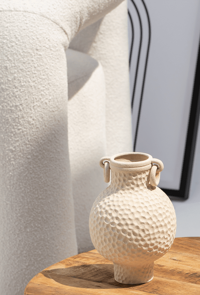 Creamy Jar Ring Ear Vase (2 Sizes)