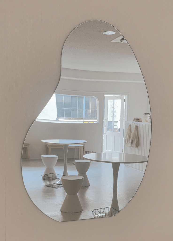 Bean Shape Mirror with LED (90x70 CM) Mirrors Homekode 