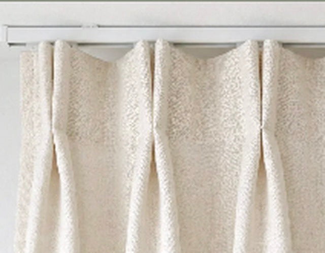 Double Pinch Pleat heading